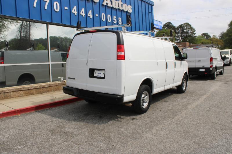 Chevrolet Express Cargo Van RWD 2500 135" 2023
