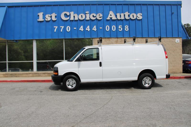 Chevrolet Express Cargo Van RWD 2500 135" 2023