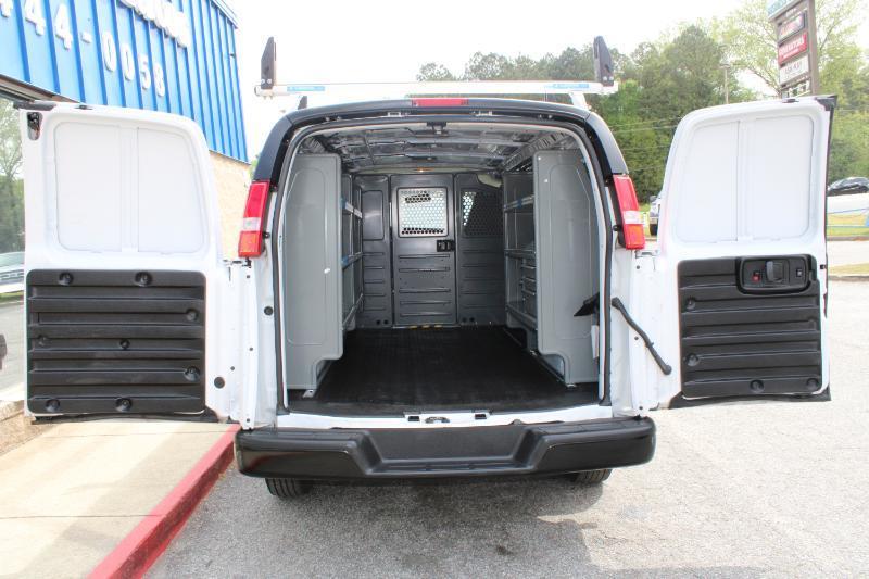 Chevrolet Express Cargo Van RWD 2500 135" 2023