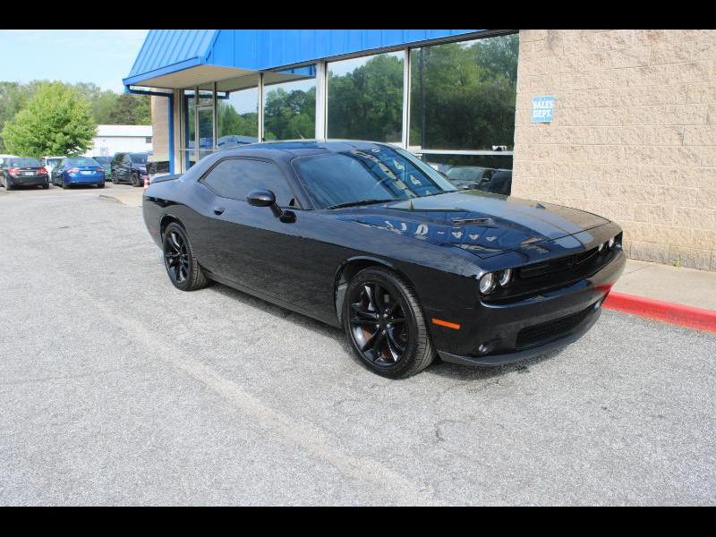 2016 Dodge Challenger 2dr Cpe SXT Plus