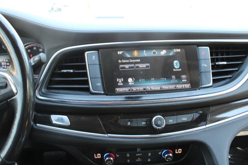 Buick Enclave FWD 4dr Essence 2018
