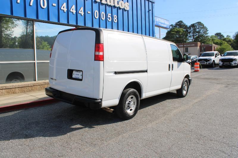 Chevrolet Express Cargo Van RWD 2500 135" 2020