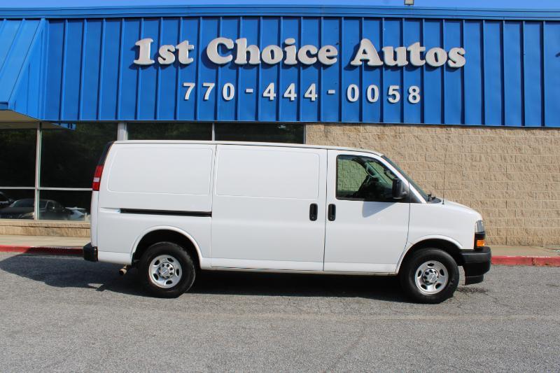 Chevrolet Express Cargo Van RWD 2500 135" 2020