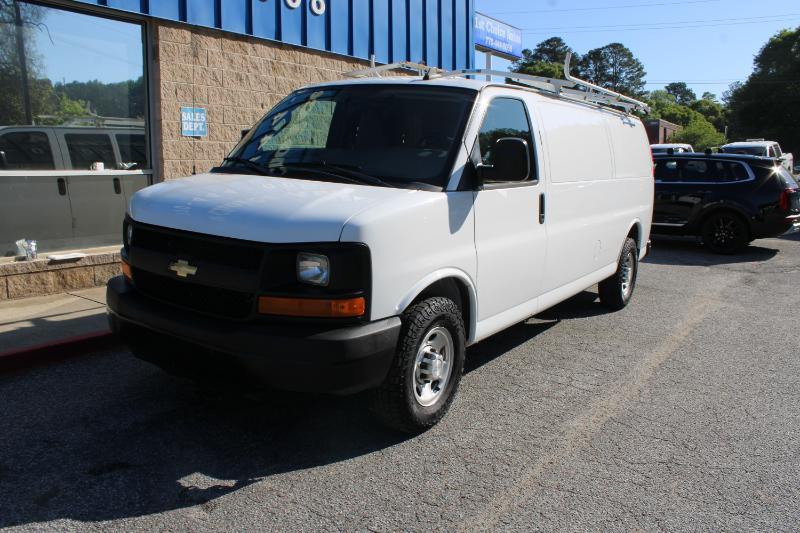 Chevrolet Express Cargo Van RWD 3500 155" 2016