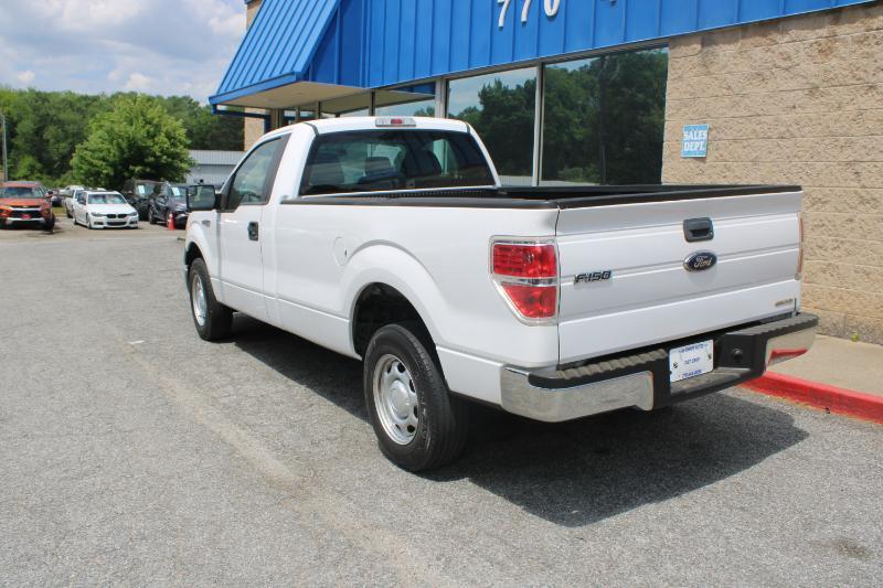 Ford F-150 2WD Reg Cab 126" XL 2014