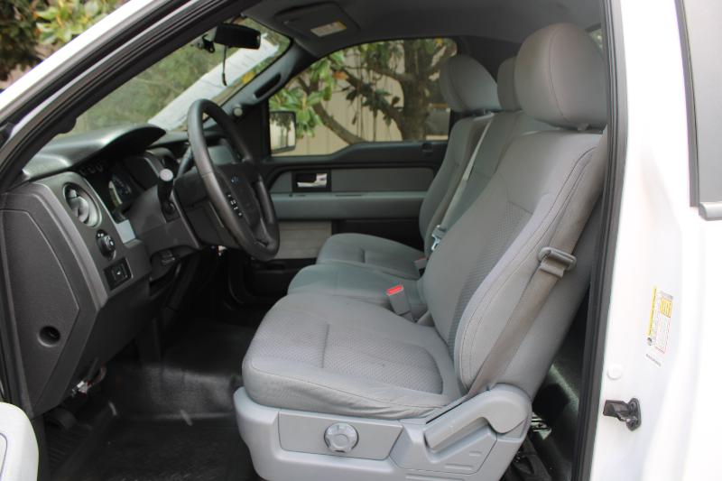 Ford F-150 2WD Reg Cab 126" XL 2014