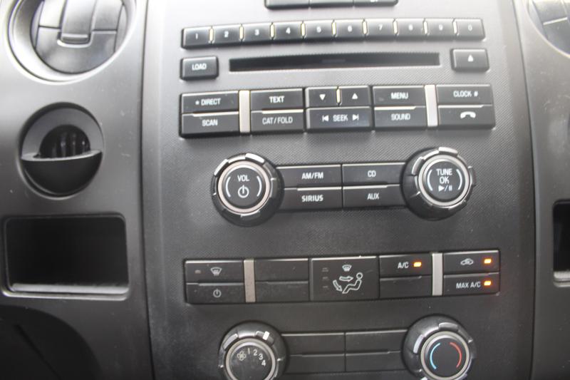 Ford F-150 2WD Reg Cab 126" XL 2014
