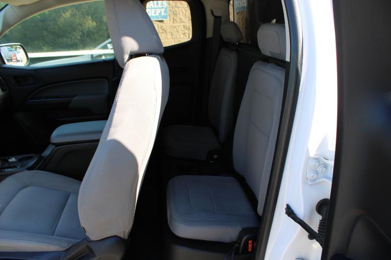 Chevrolet Colorado 2WD Ext Cab 128.3" WT 2015