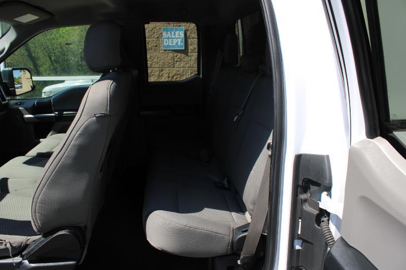 Ford F-150 2WD SuperCab 145" XLT 2015