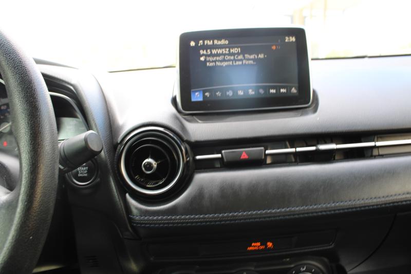 Toyota Yaris iA Manual (Natl) 2018