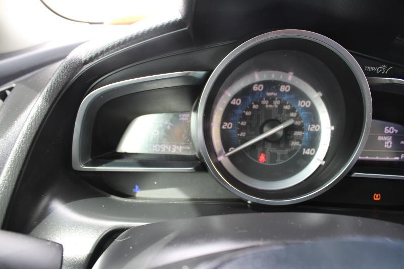 Toyota Yaris iA Manual (Natl) 2018