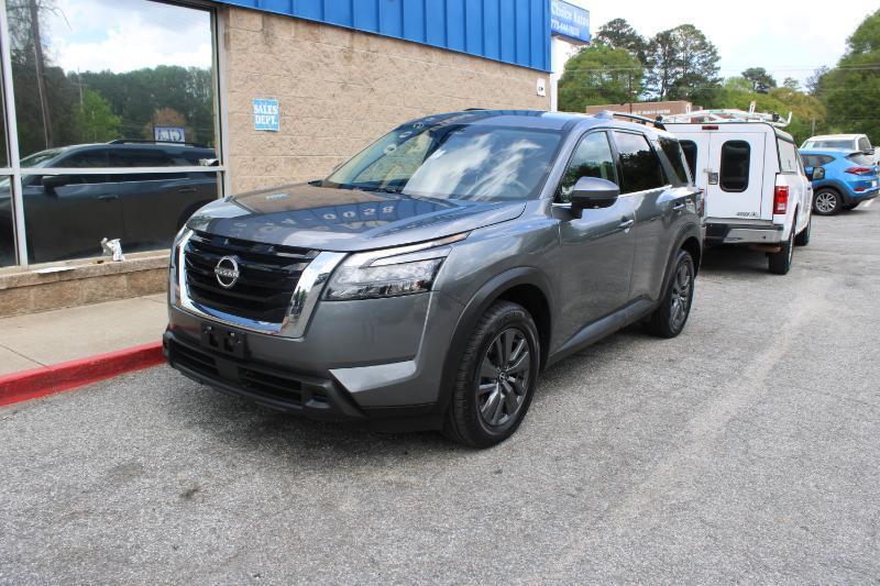 Nissan Pathfinder SV 2WD 2023