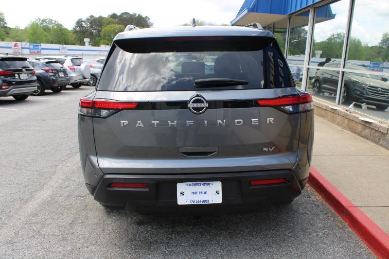 Nissan Pathfinder SV 2WD 2023