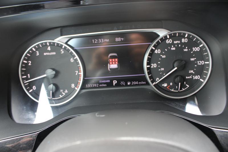 Nissan Pathfinder SV 2WD 2023