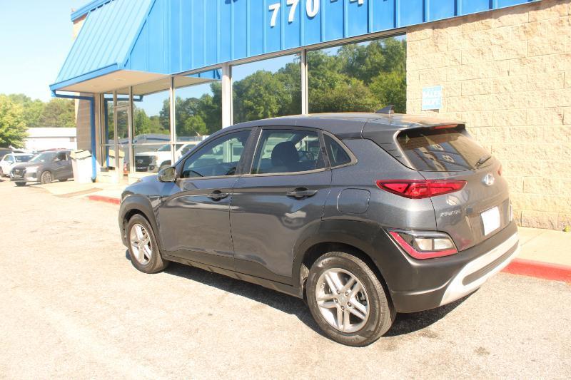 Hyundai Kona SE Auto FWD 2022