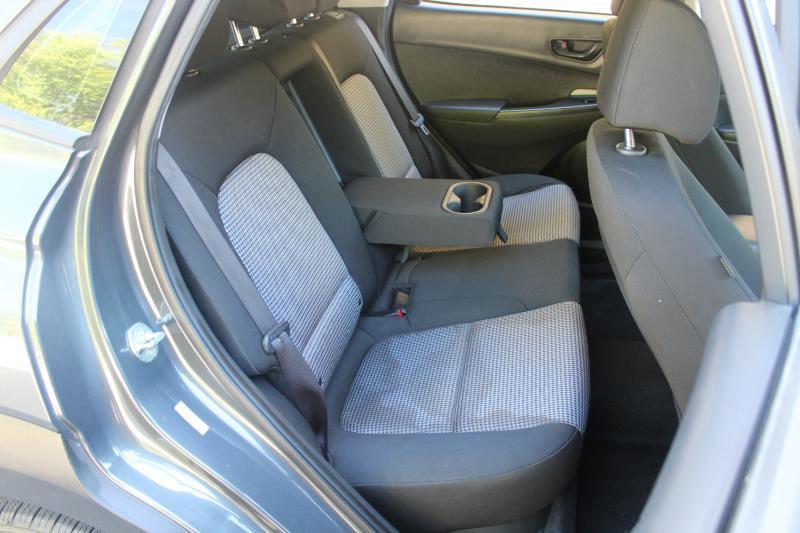 Hyundai Kona SE Auto FWD 2022