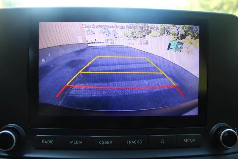 Hyundai Kona SE Auto FWD 2022