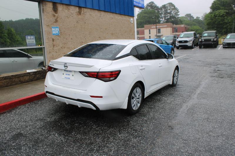 Nissan Sentra S CVT 2021