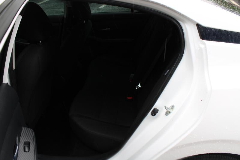 Nissan Sentra S CVT 2021
