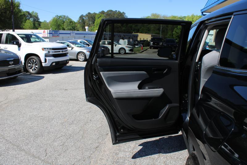 Toyota Highlander Hybrid LE AWD (Natl) 2022