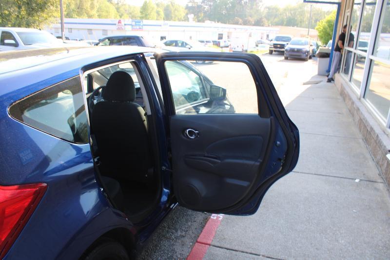 Nissan Versa Note SV CVT 2019