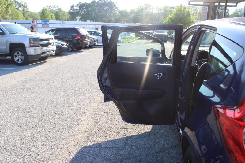 Nissan Versa Note SV CVT 2019