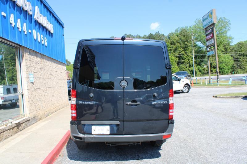 Mercedes-Benz Sprinter Vans 2500 144" 2012
