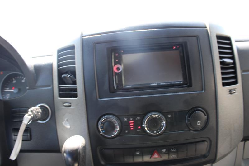 Mercedes-Benz Sprinter Vans 2500 144" 2012