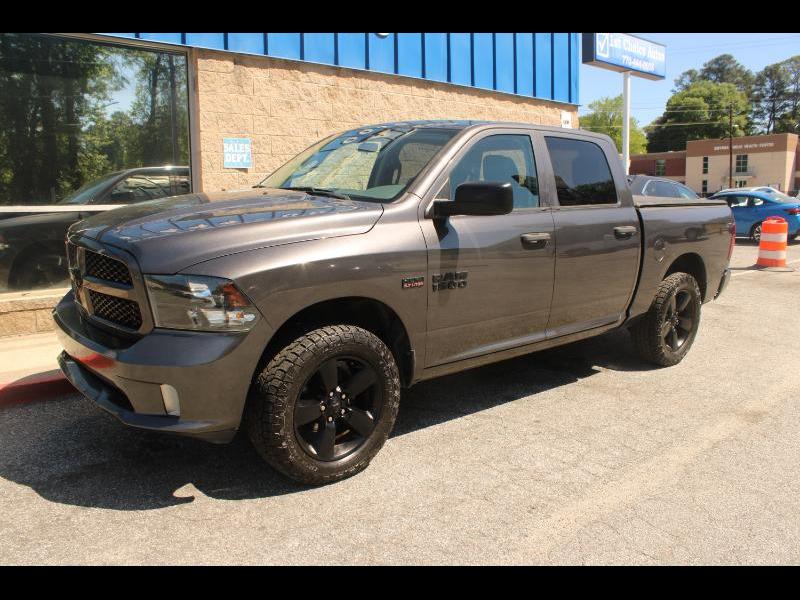 RAM 1500 Express 4x2 Crew Cab 5'7" Box 2018