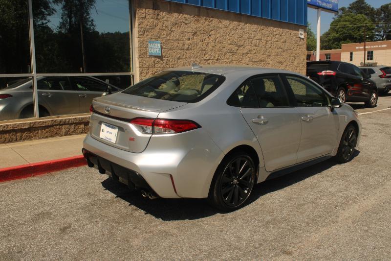 Toyota Corolla SE CVT (Natl) 2024
