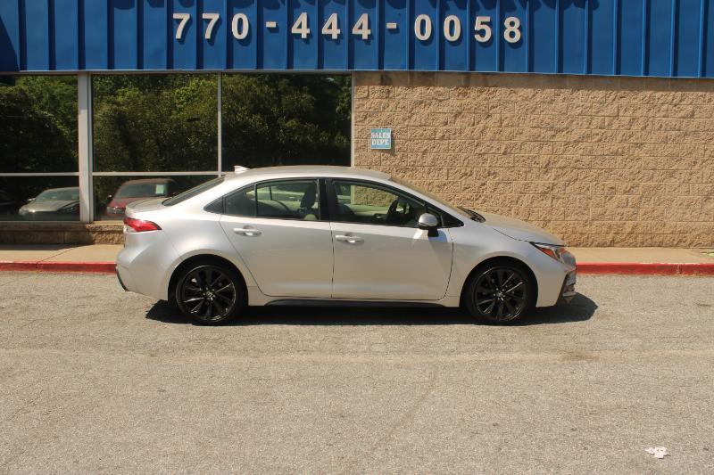 Toyota Corolla SE CVT (Natl) 2024