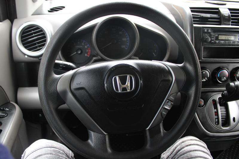 Honda Element 2WD 5dr Auto LX 2010