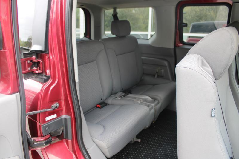 Honda Element 2WD 5dr Auto LX 2010