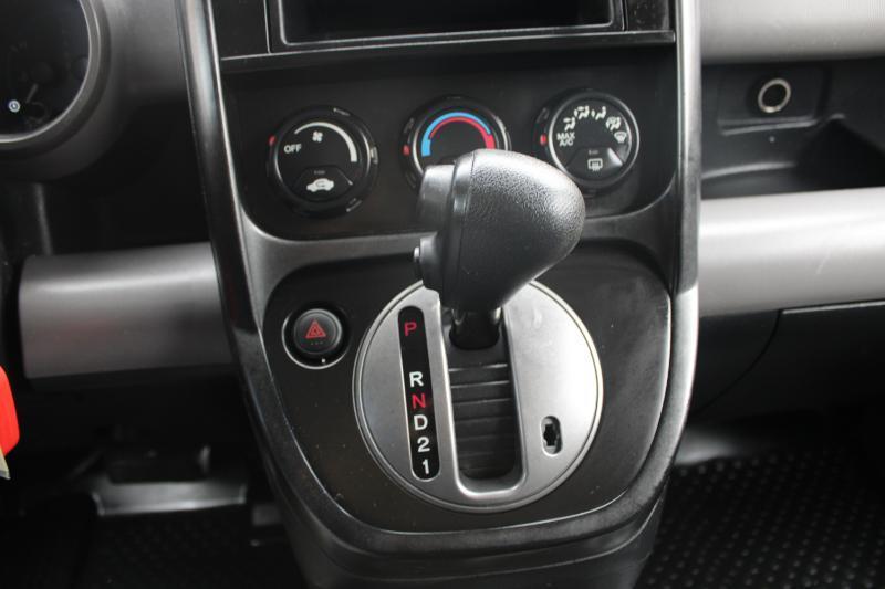 Honda Element 2WD 5dr Auto LX 2010
