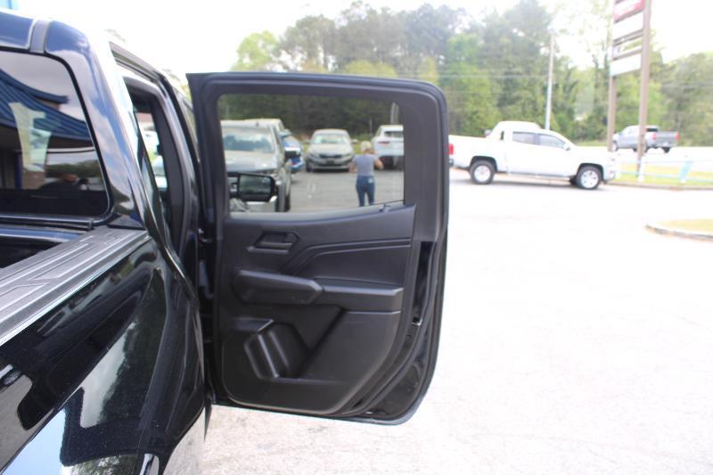 Chevrolet Colorado 2WD Crew Cab WT 2023