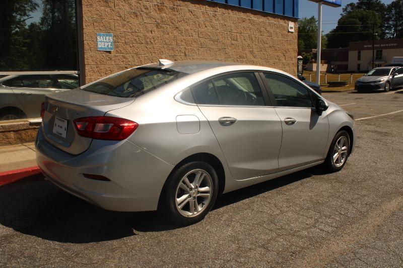 Chevrolet Cruze 4dr Sdn 1.4L LT w/1SD 2017