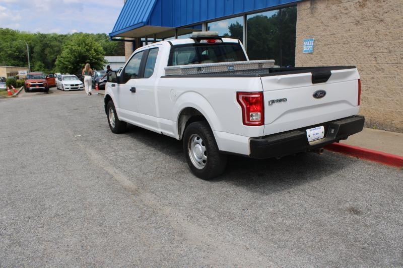 Ford F-150 XLT 2WD SuperCab 6.5' Box 2017