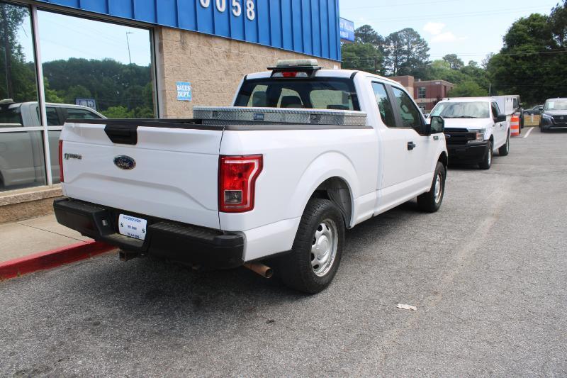 Ford F-150 XLT 2WD SuperCab 6.5' Box 2017