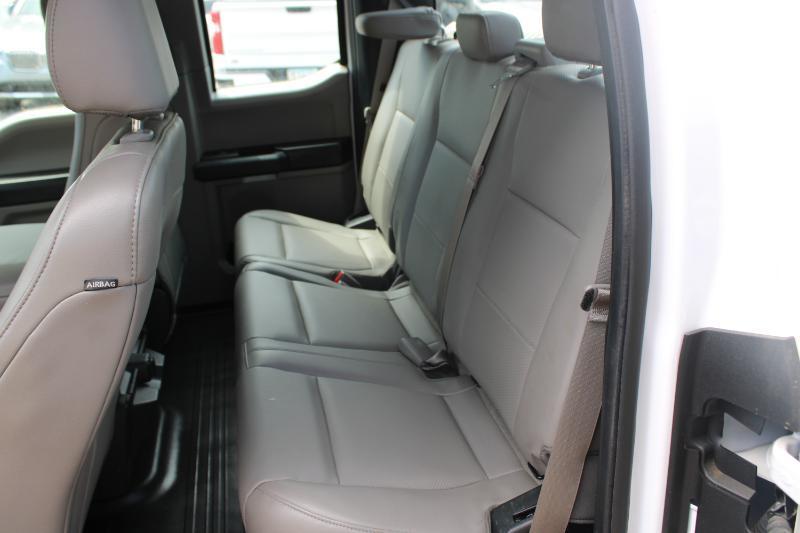 Ford F-150 XLT 2WD SuperCab 6.5' Box 2017