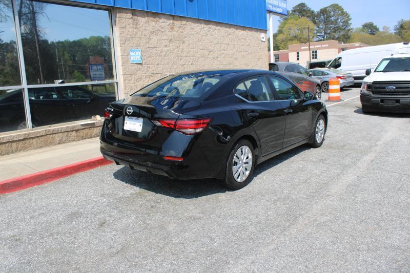 Nissan Sentra S CVT 2024