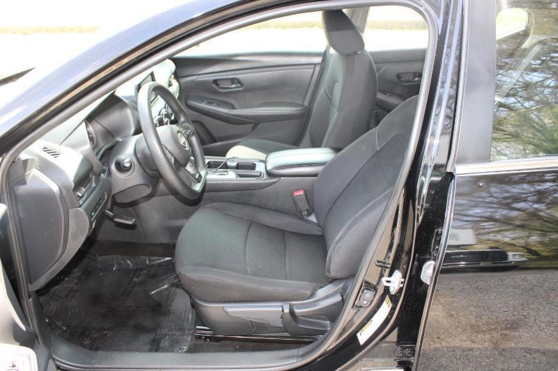 Nissan Sentra S CVT 2024