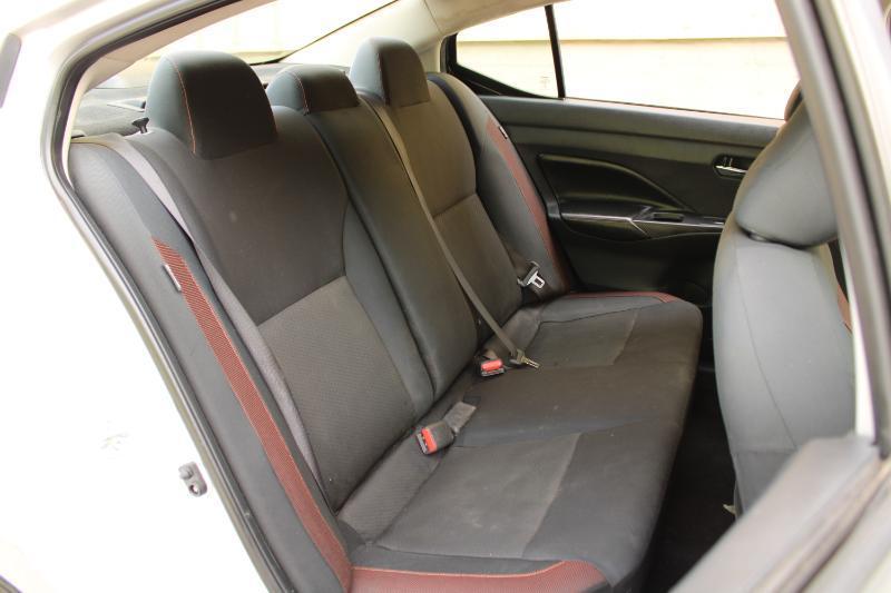 Nissan Versa SR CVT 2020