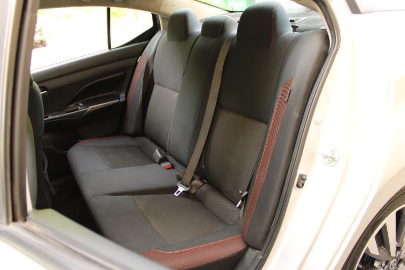 Nissan Versa SR CVT 2020