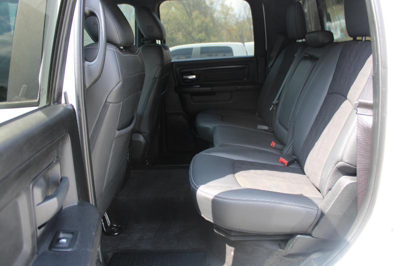 RAM 1500 Rebel 4x4 Crew Cab 5'7" Box 2017