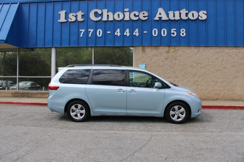 Toyota Sienna 5dr 8-Pass Van LE FWD (Natl) 2015