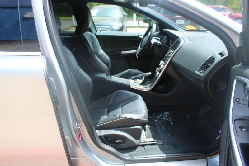 Volvo XC60 T6 AWD R-Design 2017