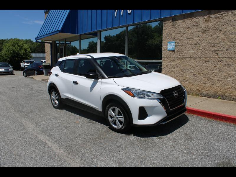 2023 Nissan Kicks S FWD