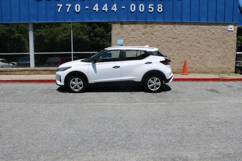 Nissan Kicks S FWD 2023