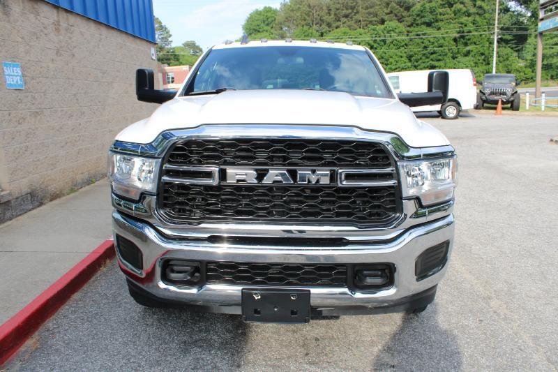 RAM 2500 Tradesman 4x4 Crew Cab 8' Box 2021