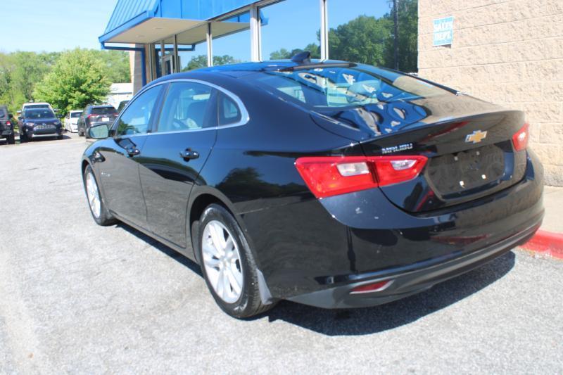 Chevrolet Malibu 4dr Sdn LT w/1LT 2017